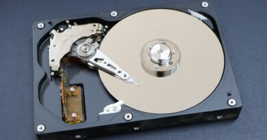 Pevný disk (hard disk, nebo také HDD), SSD a jejich rozdíly