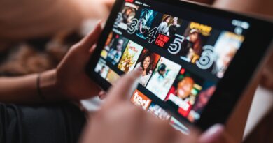 filmy a seriály na Netflixu